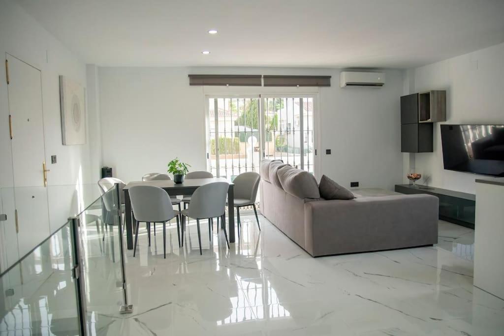 El Olivo Villa *